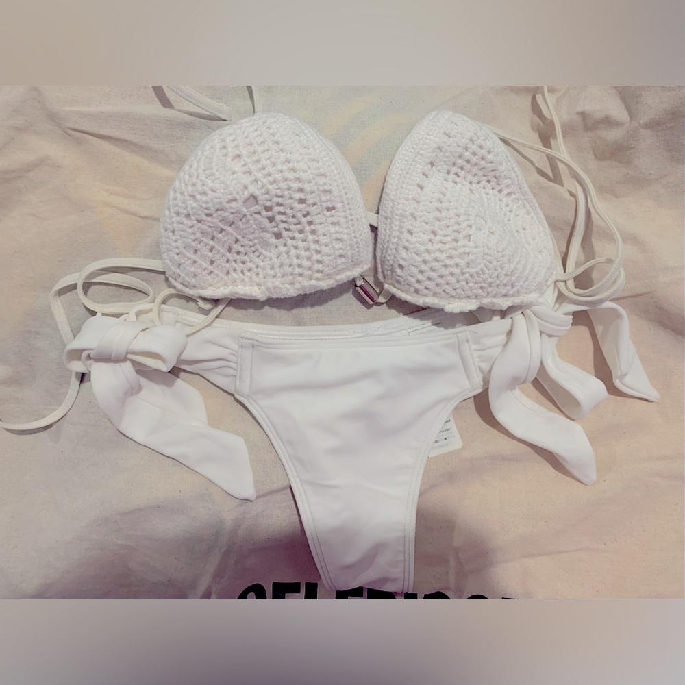 Three Pieces White Bikini Bundle
